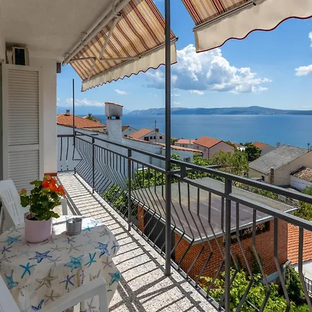 Stunning In With Wifi Crikvenica
